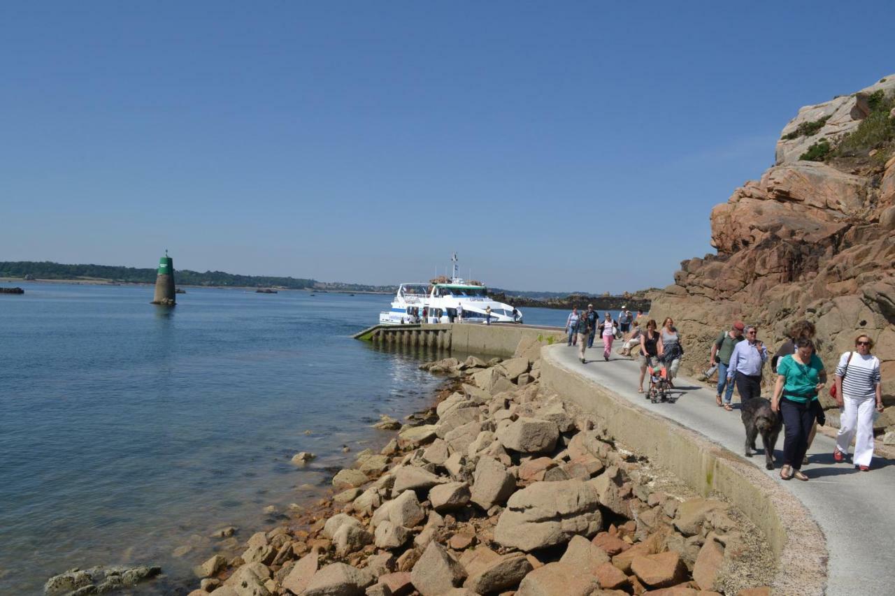 Gite Du Port Sur La Presqu'Ile De Lézardrieux מראה חיצוני תמונה